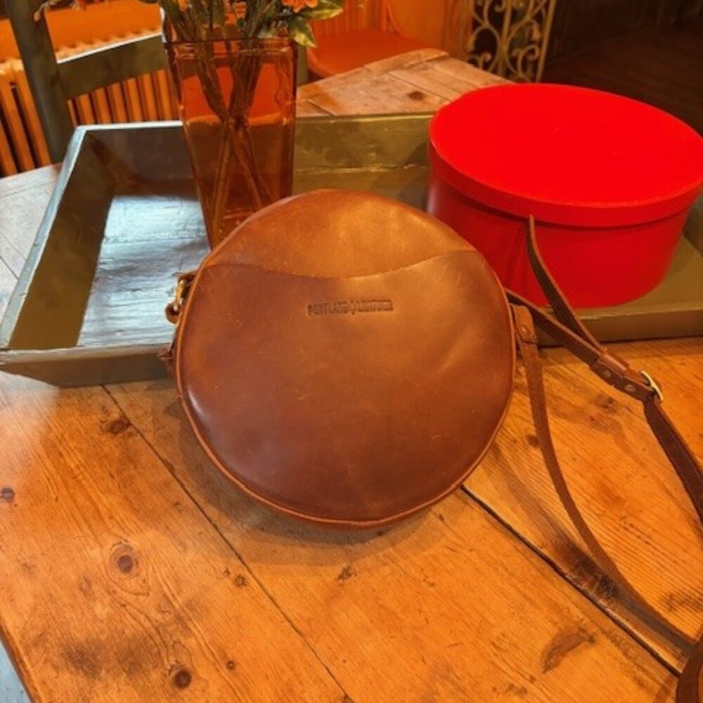 Portland Leather Circle Crossbody ~ Large 9" ~ Canyon (retired shade)
